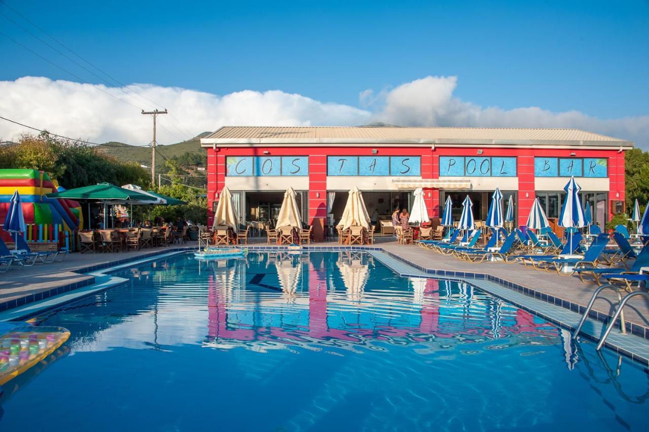 Costas Hotel Kalamákion Exteriör bild
